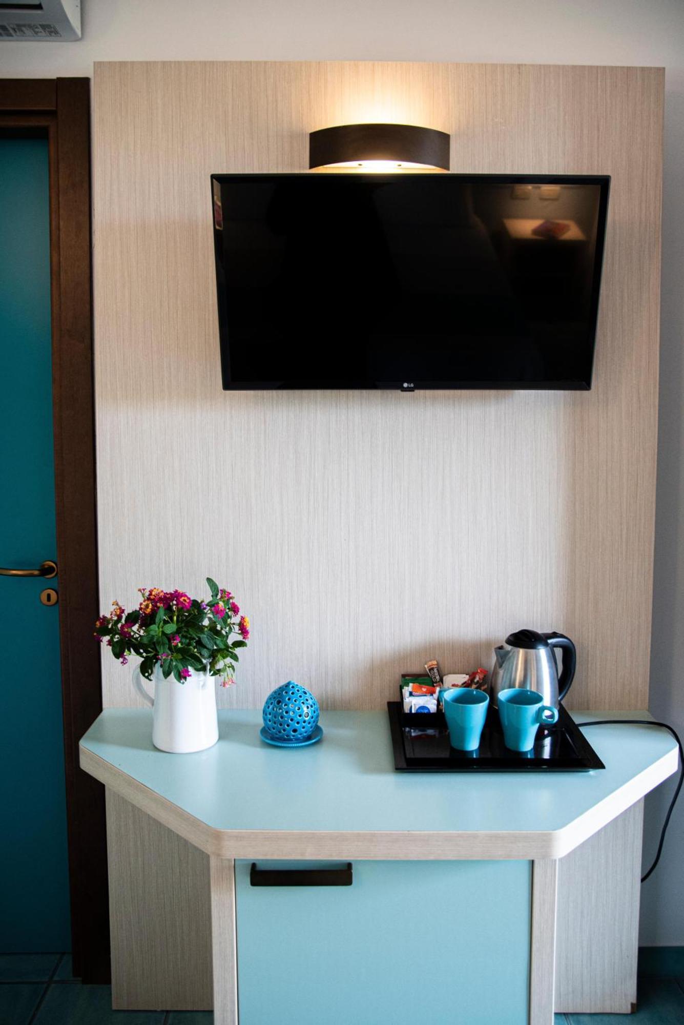 Pietrablu Resort & Spa - Cdshotels Полиньяно-а-Маре Экстерьер фото